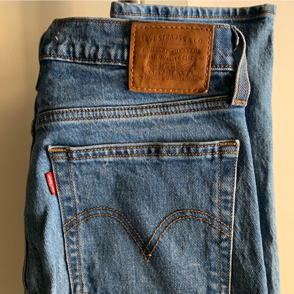 Levi’s Wedgie Straight Fit Women’s Jeans